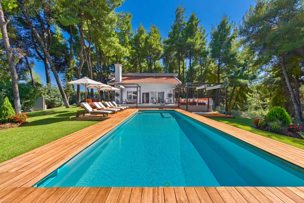 Luxury Pool Villa Greece 02